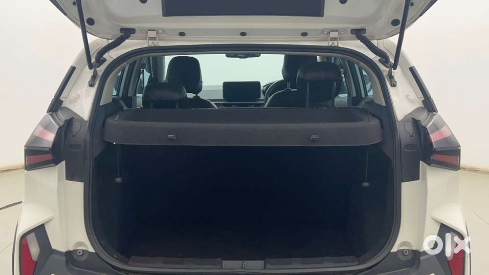 Tata Nexon Creative Plus 1.2 Revotron Petrol 6 Mt, 2024, Petrol