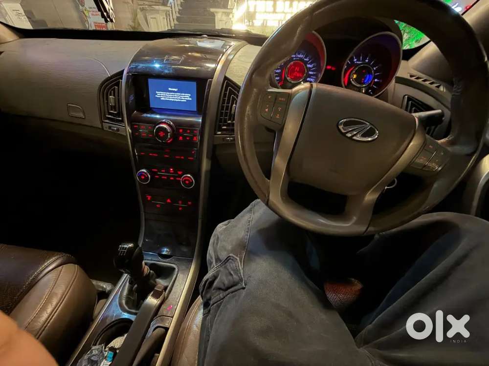 Mahindra Xuv500 2012 Diesel 115000 Km Driven