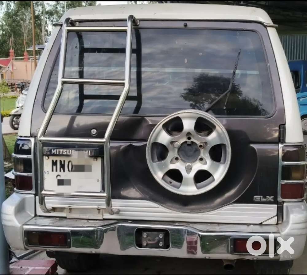Mitsubishi Pajero Glx 2010