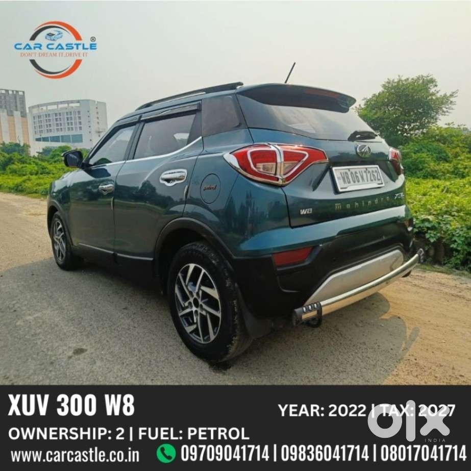 Mahindra Xuv300 W8 1.2 Petrol Dual Tone, 2022, Petrol