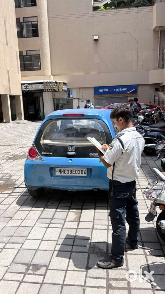 Honda Brio Petrol Manual 2011
