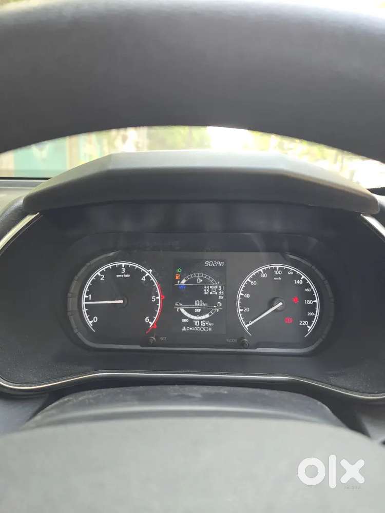 Tata Safari Xt+