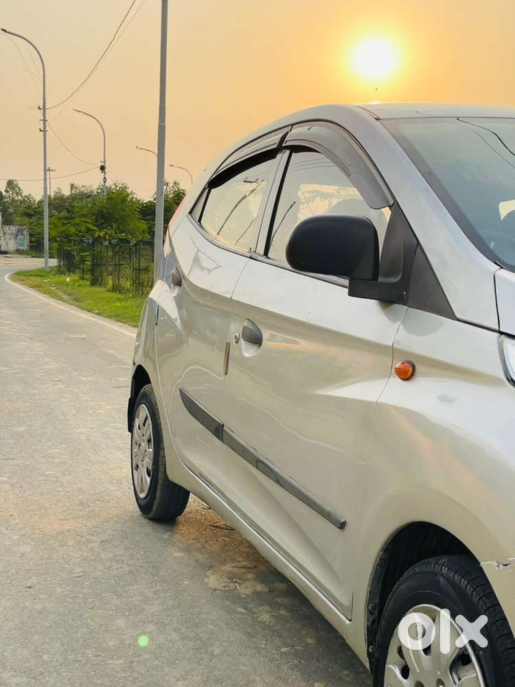 Hyundai Eon 2012 D-lite +