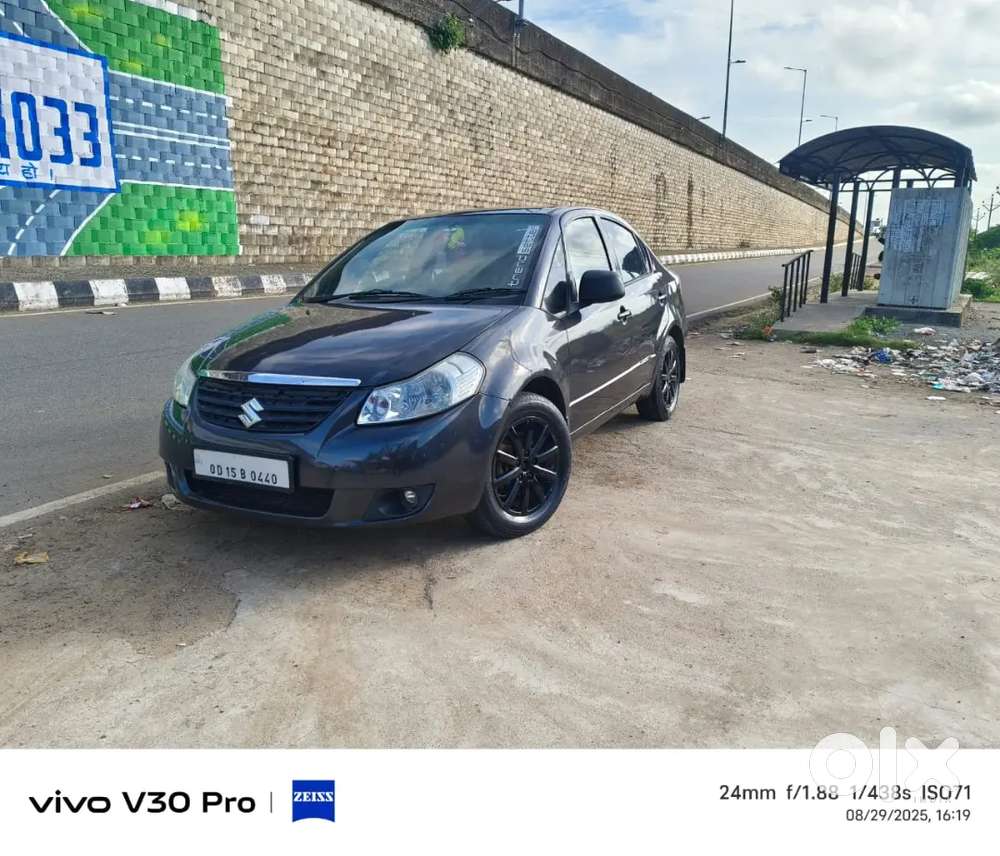 Maruti Suzuki Sx4 2013