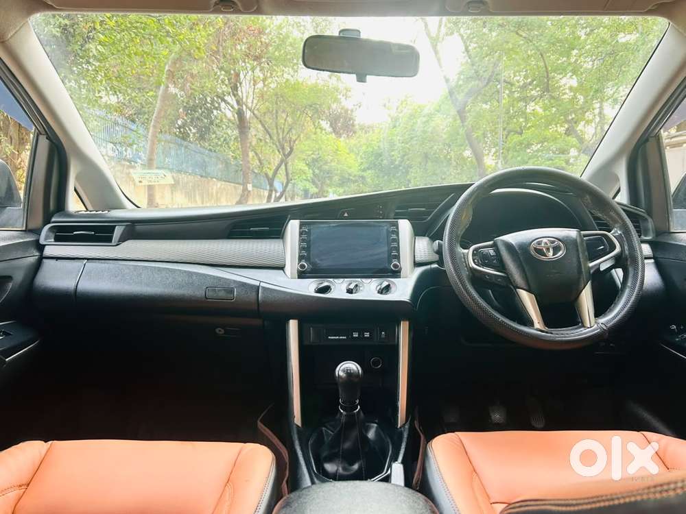 Toyota Innova Crysta [2020-ongoing] 2.4 Gx 7 Str, 2022, Diesel