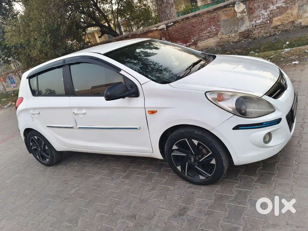 Hyundai I20 1.2 Asta, 2010, Petrol