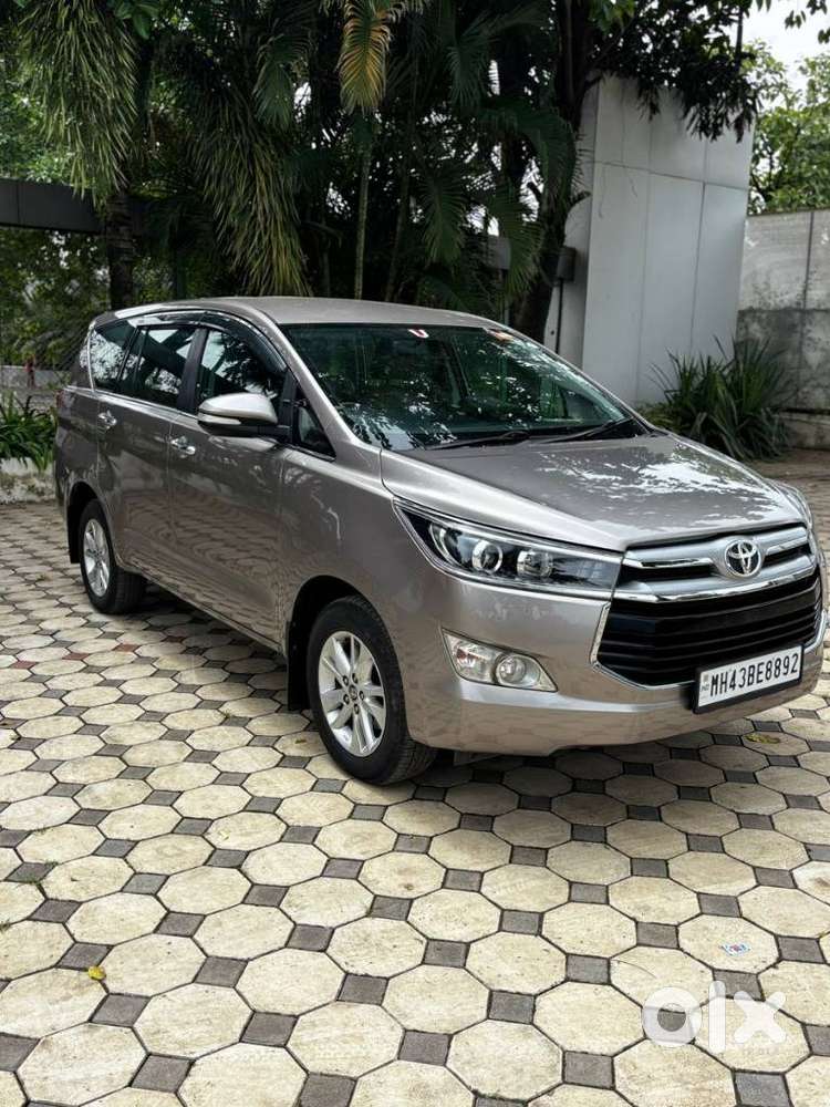 Toyota Innova Crysta