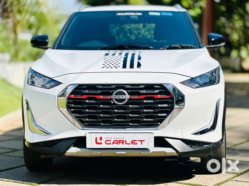 Nissan Magnite Xv Turbo Cvt Red Edition, 2022, Petrol