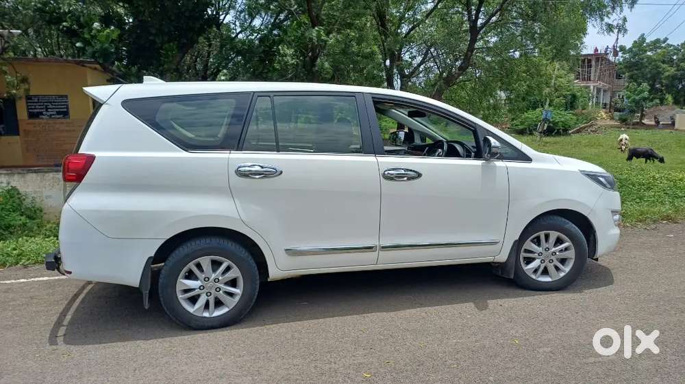 Toyota Innova Crysta 2020