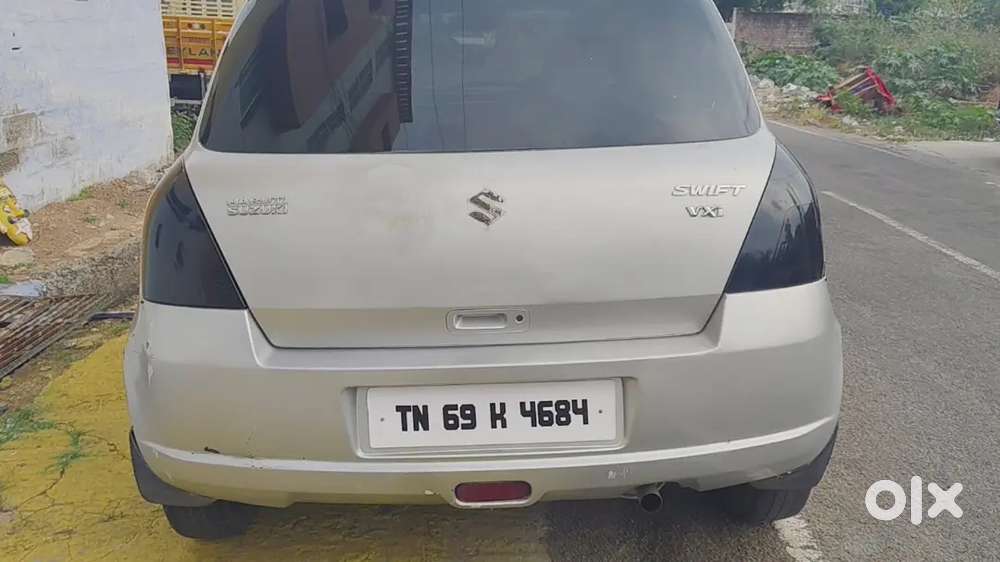 Maruti Suzuki Swift 2004