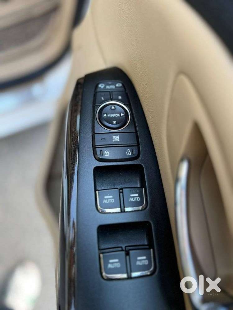 Kia Carnival Limousine Plus 7 Str, 2023, Diesel