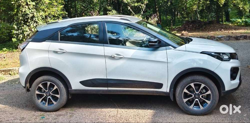 Tata Nexon Xz+(o)