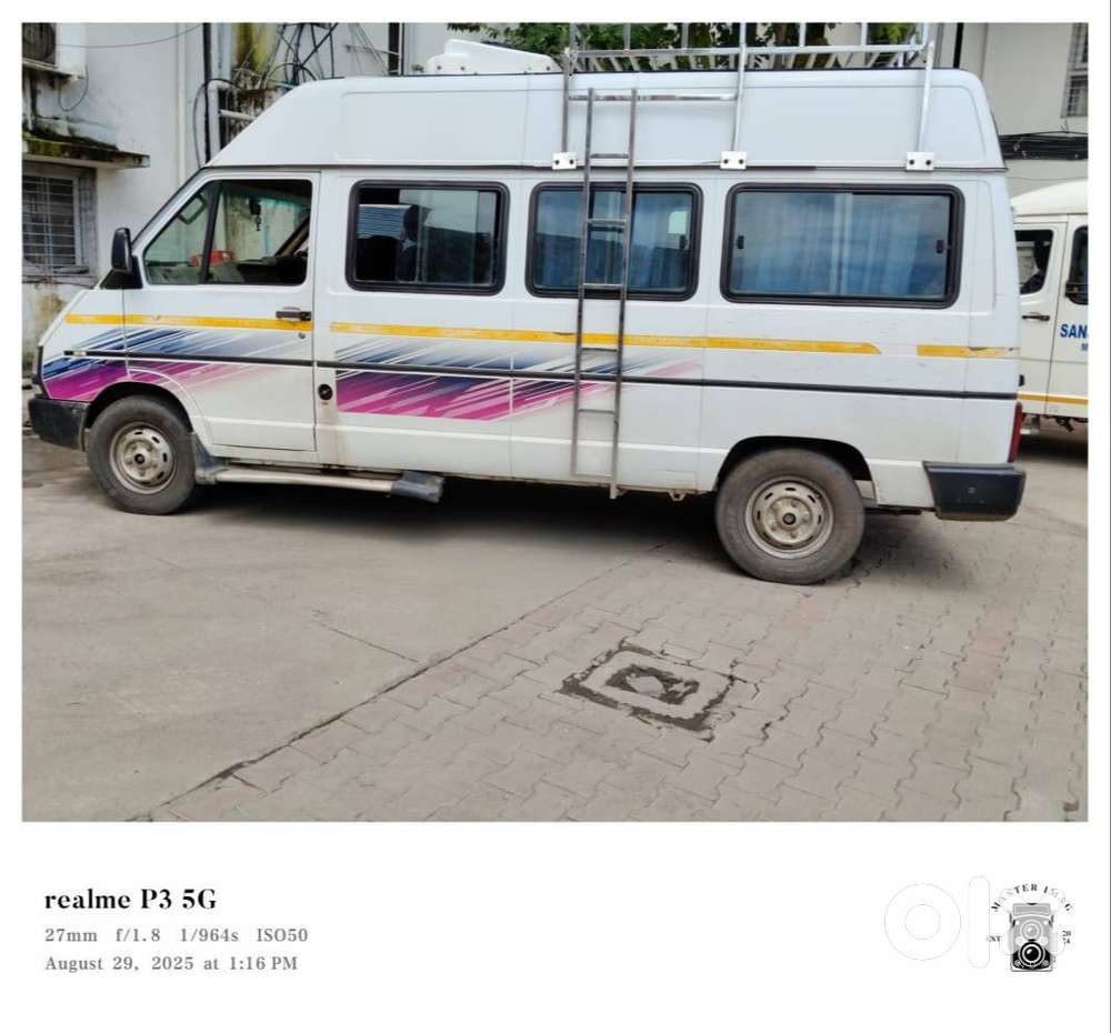 Tata Winger 15 Seater