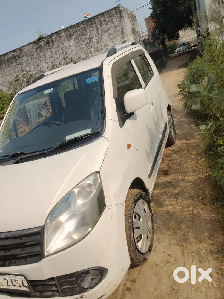 Wagon R Lxi 2013