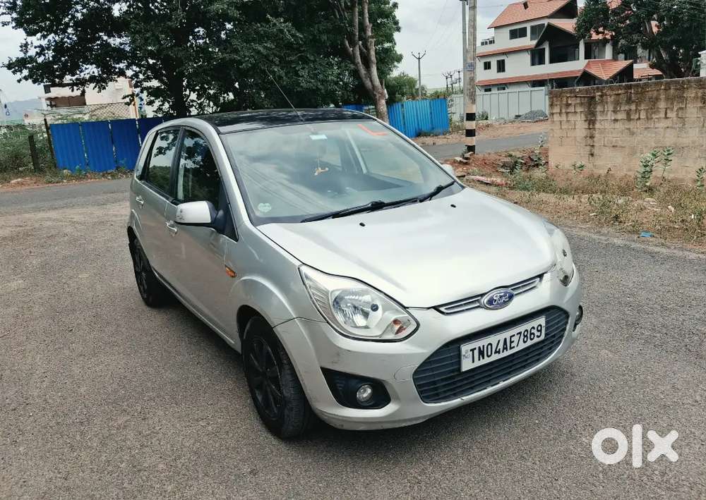 Ford Figo Diesel Zxi 2010