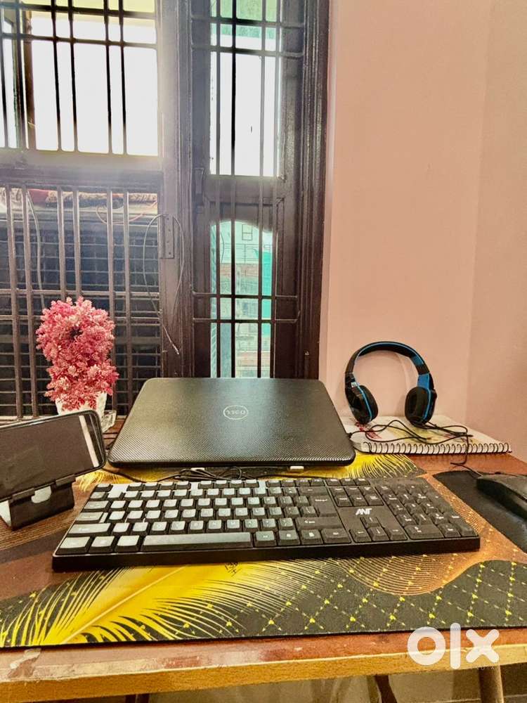 Dell Inspiron 5537 | 4GB RAM | 512GB HDD | Gaming | Charger + Mouse