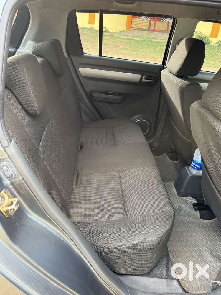 Maruti Suzuki Swift Vxi Optional, 2005, Petrol
