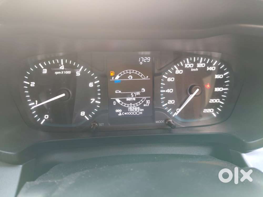 Tata Altroz 1.2 Xm Plus, 2024, Petrol