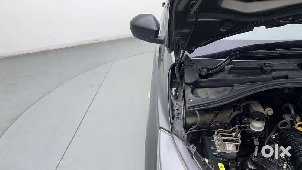 Tata Tiago 1.2 Revotron Xm Cng, 2023, Cng & Hybrids