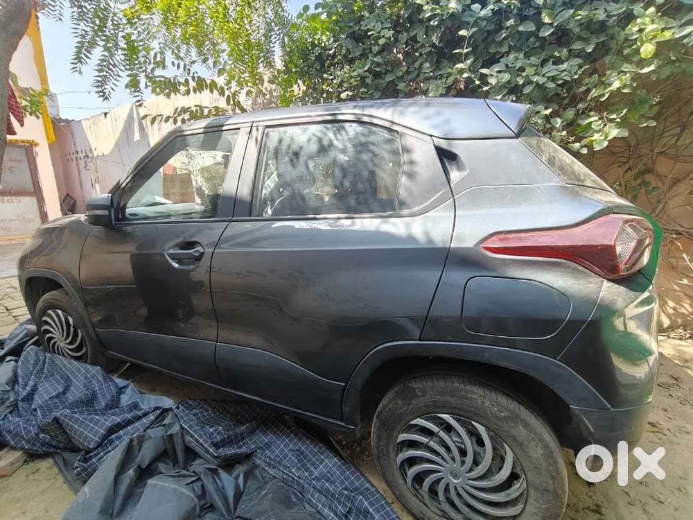 Tata Punch 2025 Petrol 4065 Km Driven