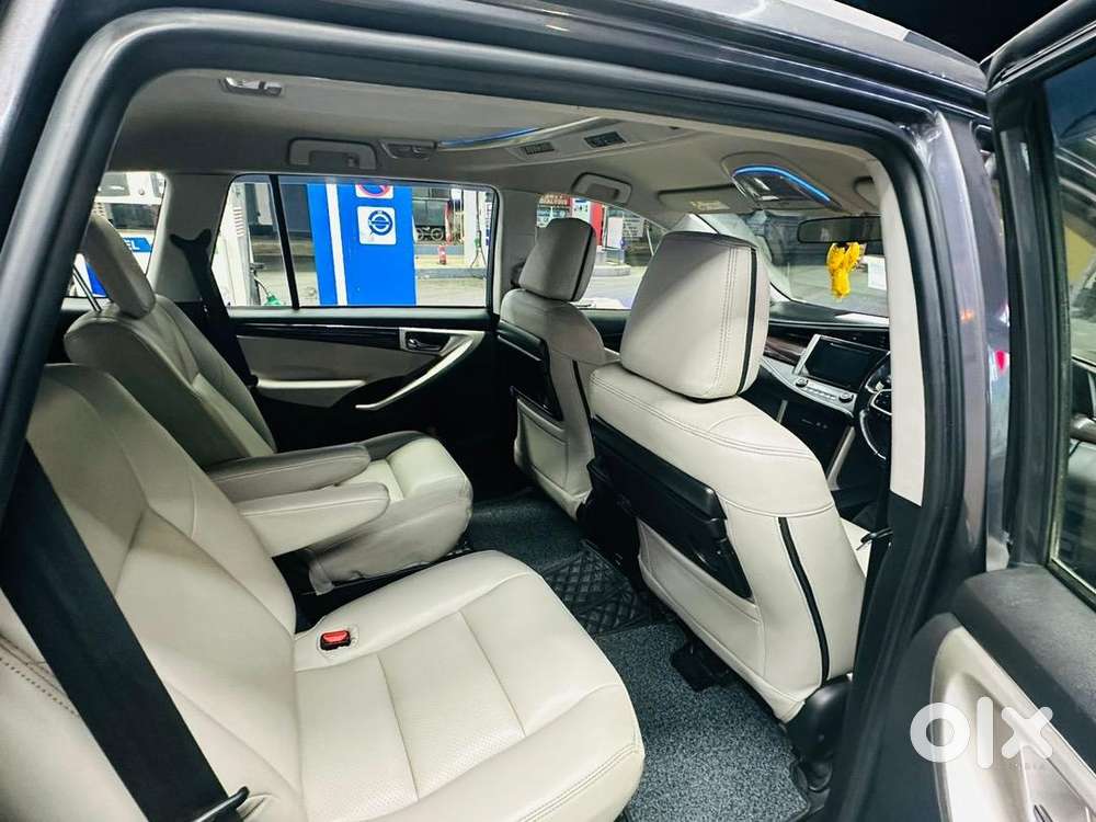 Toyota Innova Crysta 2019 Diesel 72148 Km Driven