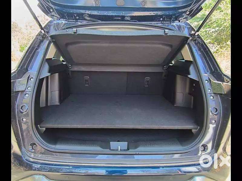 2023 Maruti Suzuki Grand Vitara Alpha Plus Intelligent Hybrid