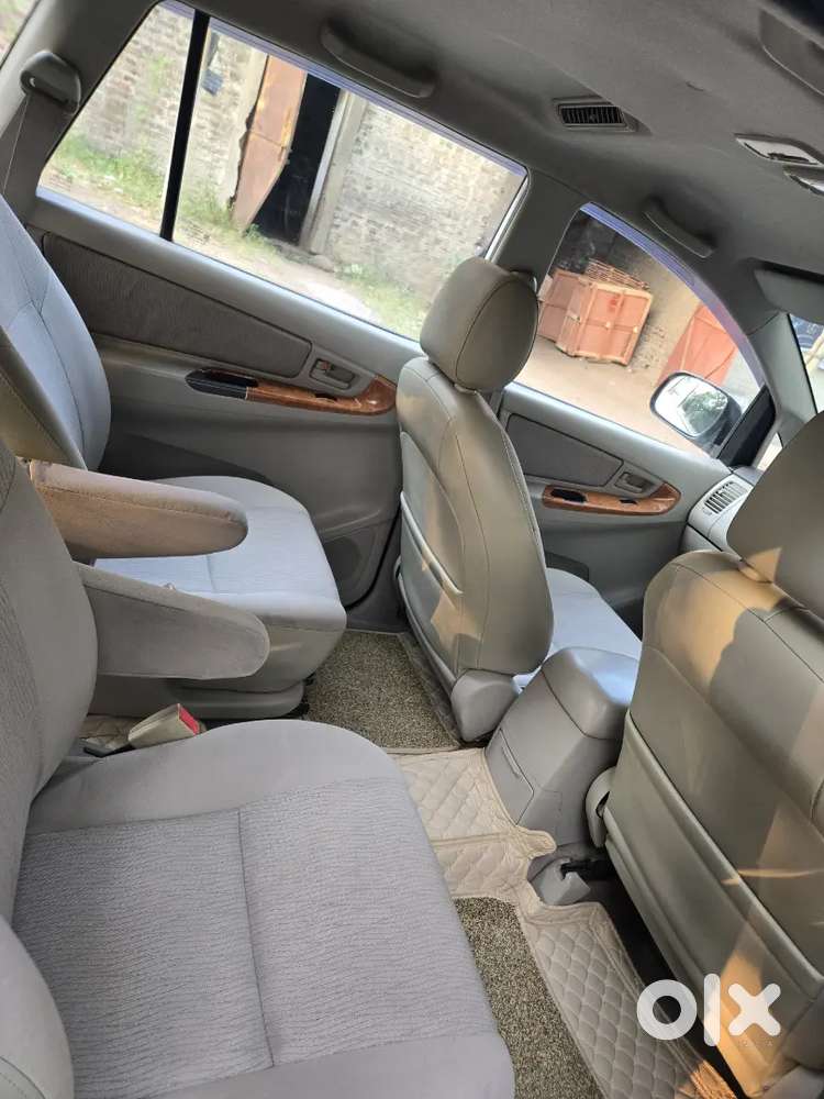 Toyota Innova 2011 Diesel Well Maintained Vip Number 0068