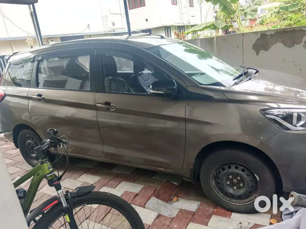 Maruti Suzuki Ertiga Vxi 2023