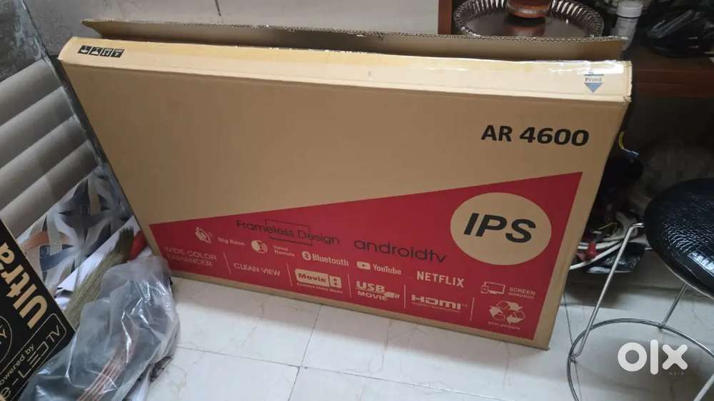 42inch smart Android LED TV new box