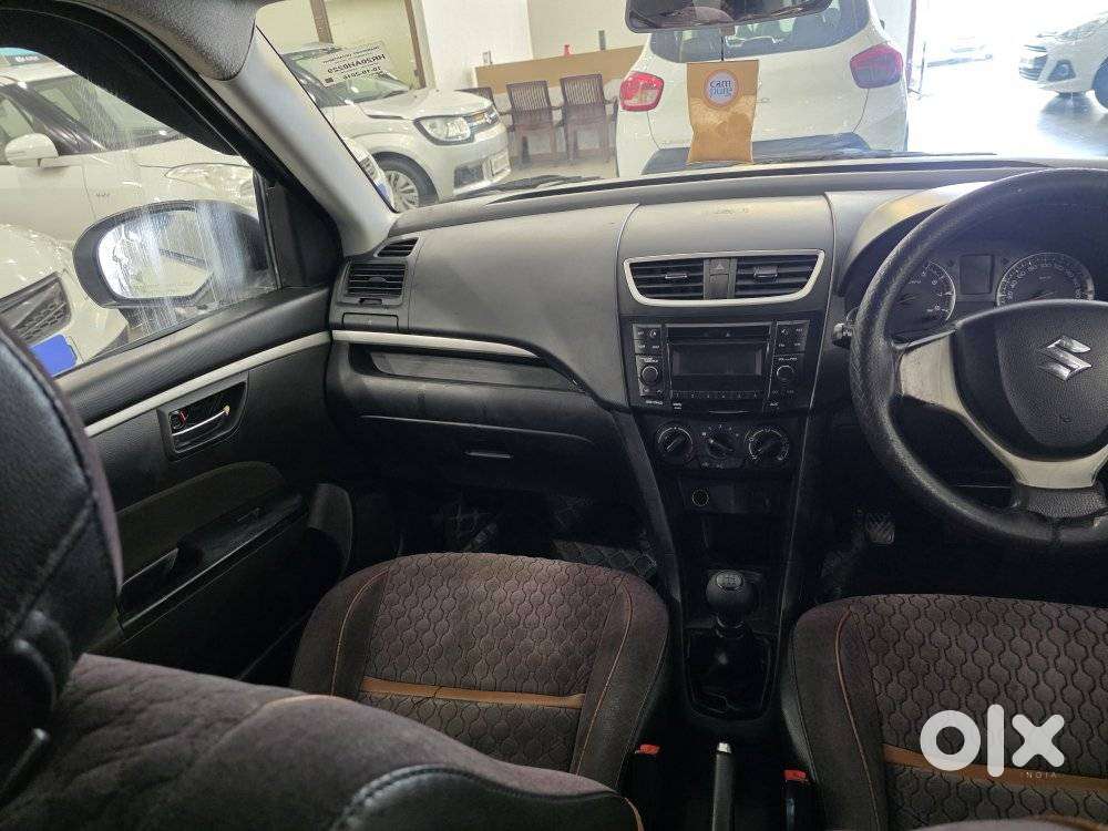 Maruti Suzuki Swift Vxi Cng, 2016, Petrol