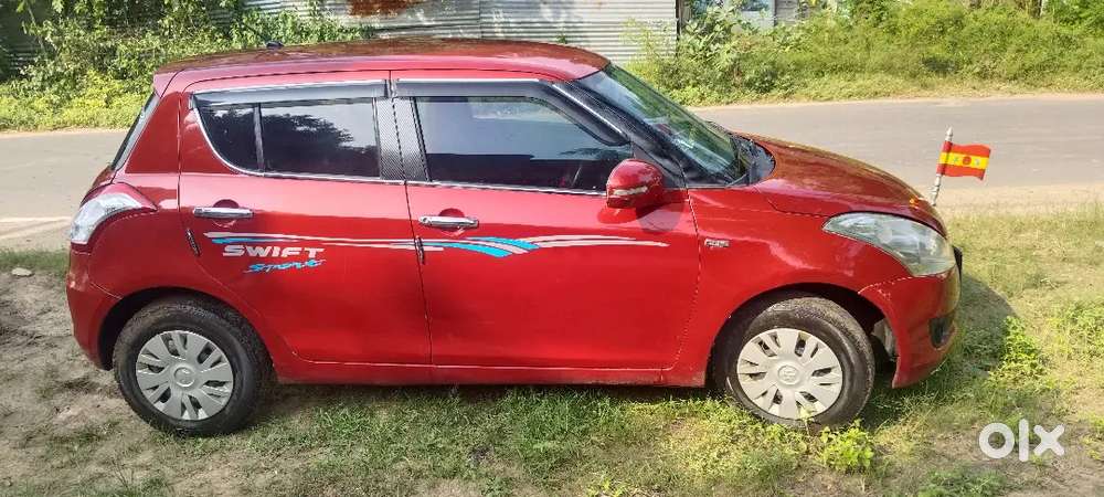 Maruti Suzuki Swift 2012 Diesel 98000 Km Driven
