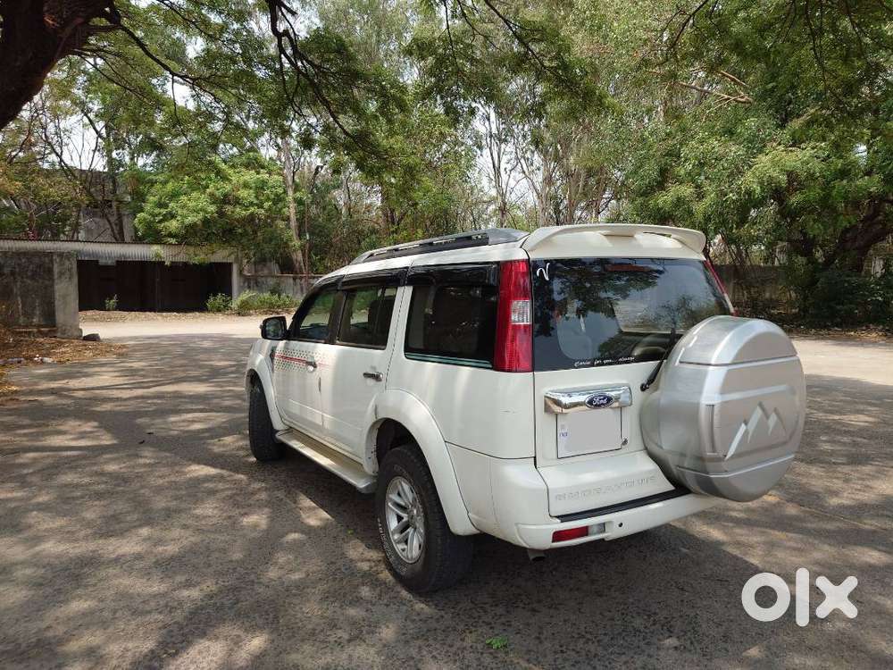 Ford Endeavour 3.0 4 X 2 Automatic