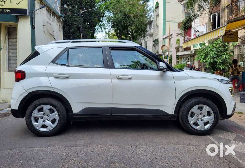 Hyundai Venue S Plus Mt 1.2 Kappa, 2021, Petrol