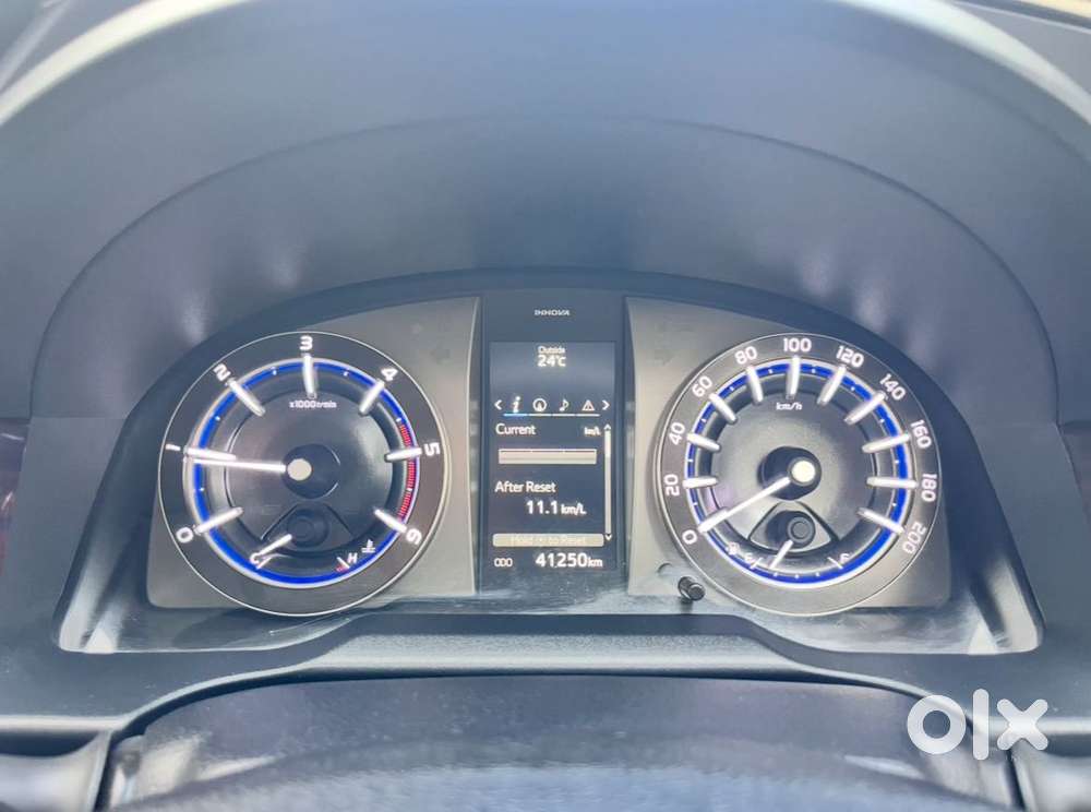 Toyota Innova Crysta 2.4 V 7 Str, 2018, Diesel