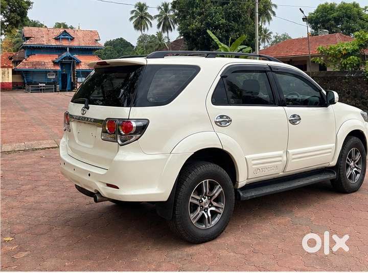 Toyota Fortuner Diesel Manual 2011 Re Registration