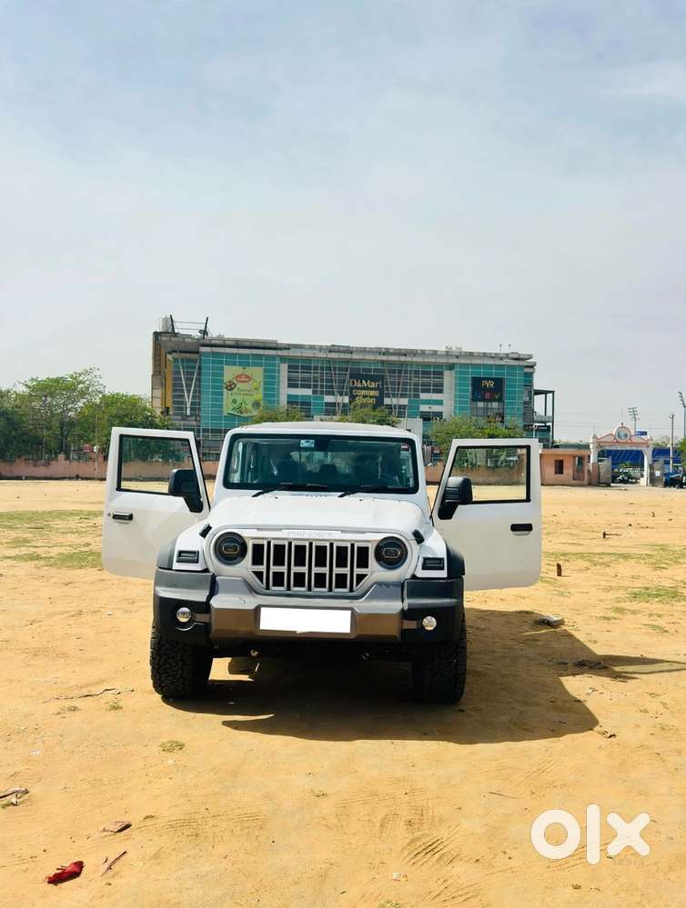 Mahindra Thar Roxx 2026 Petrol Automatic