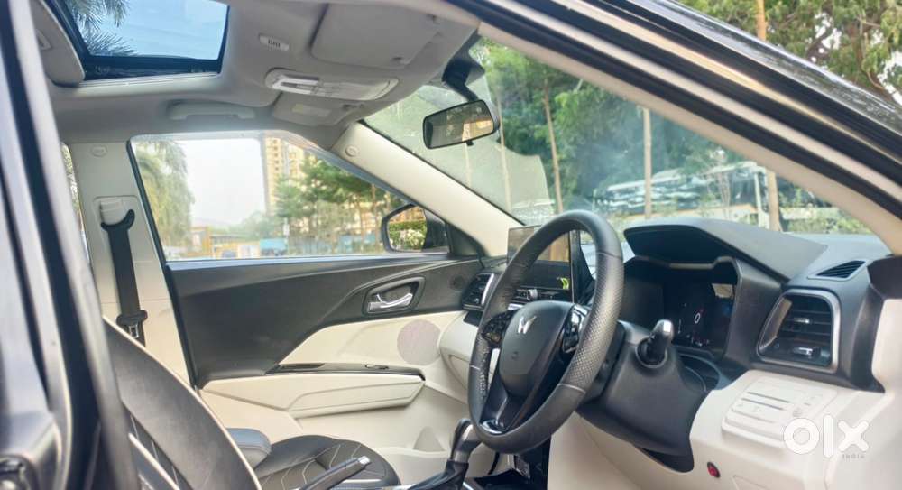 Mahindra Xuv 3xo, 2024, Petrol