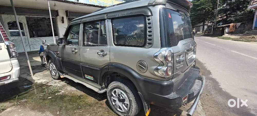 Mahindra Scorpio S2  2016