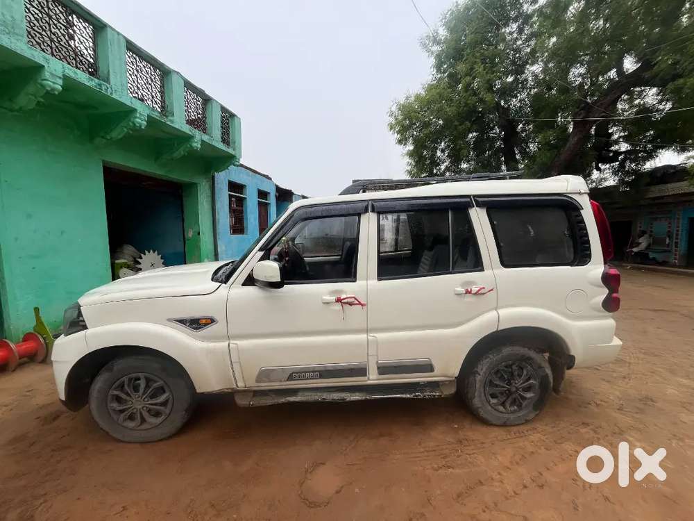 Mahindra Scorpio Diesel Manual 2015