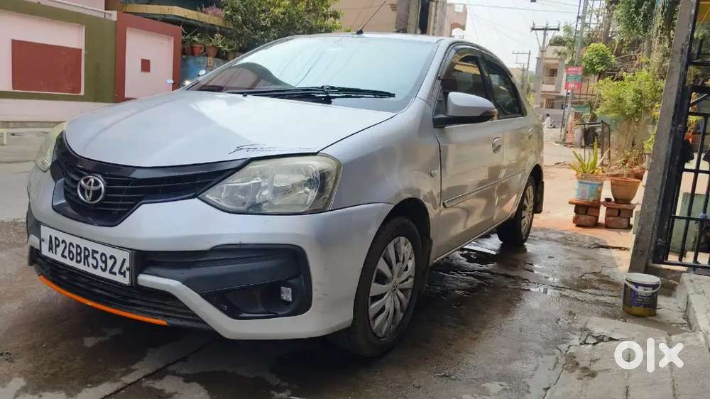 Toyota Etios 2013 Diesel 381000 Km Driven