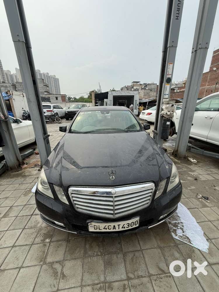 Mercedes-benz E-class 2012 Petrol 110000 Km Driven