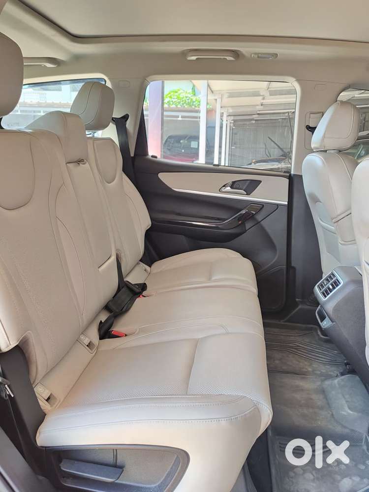 Mahindra Xuv700, 2022, Diesel