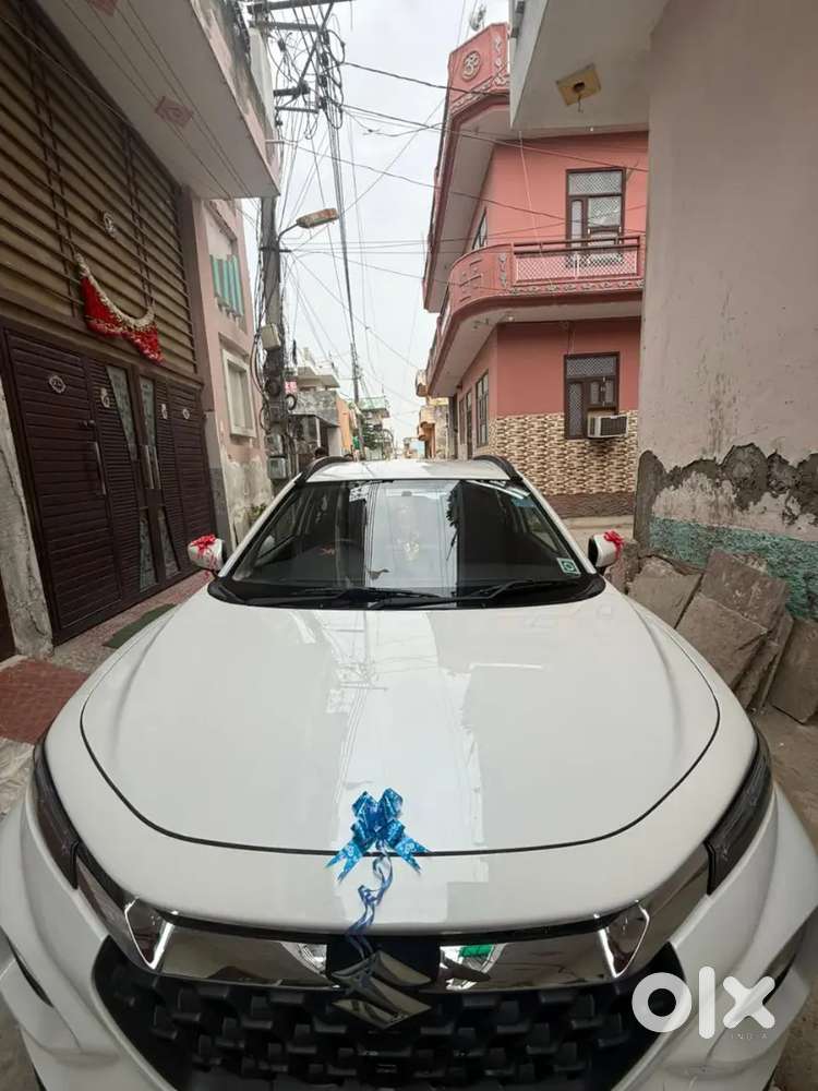Maruti Suzuki Brezza 2026 Cng & Hybrids 100 Km Driven Only For 5 Years