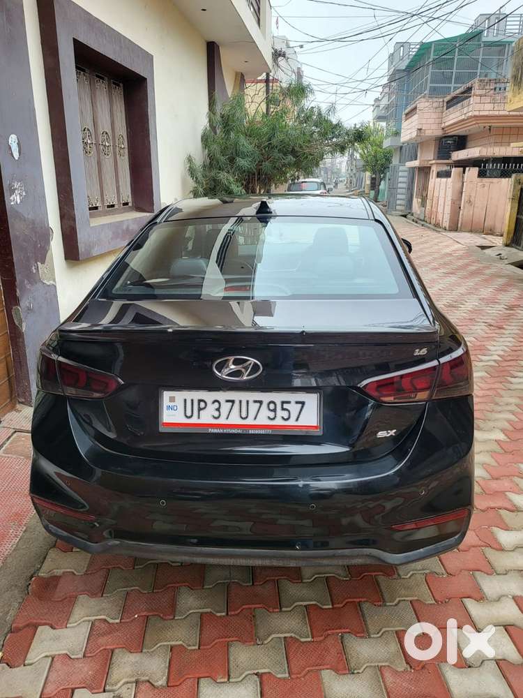 Hyundai Verna Petrol 2018 Year