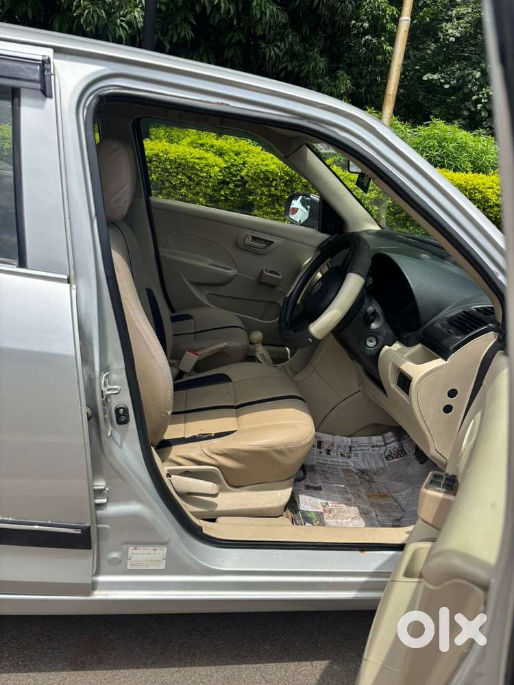 Maruti Suzuki Swift Dzire Lxi Option, 2012, Petrol