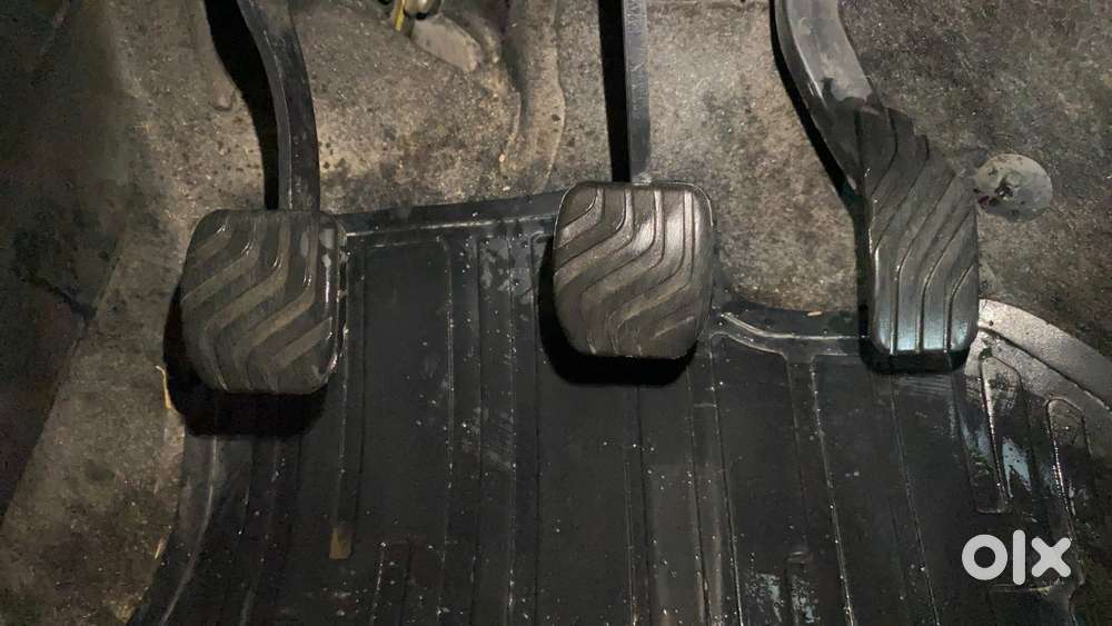 Renault Triber Rxz, 2020, Petrol