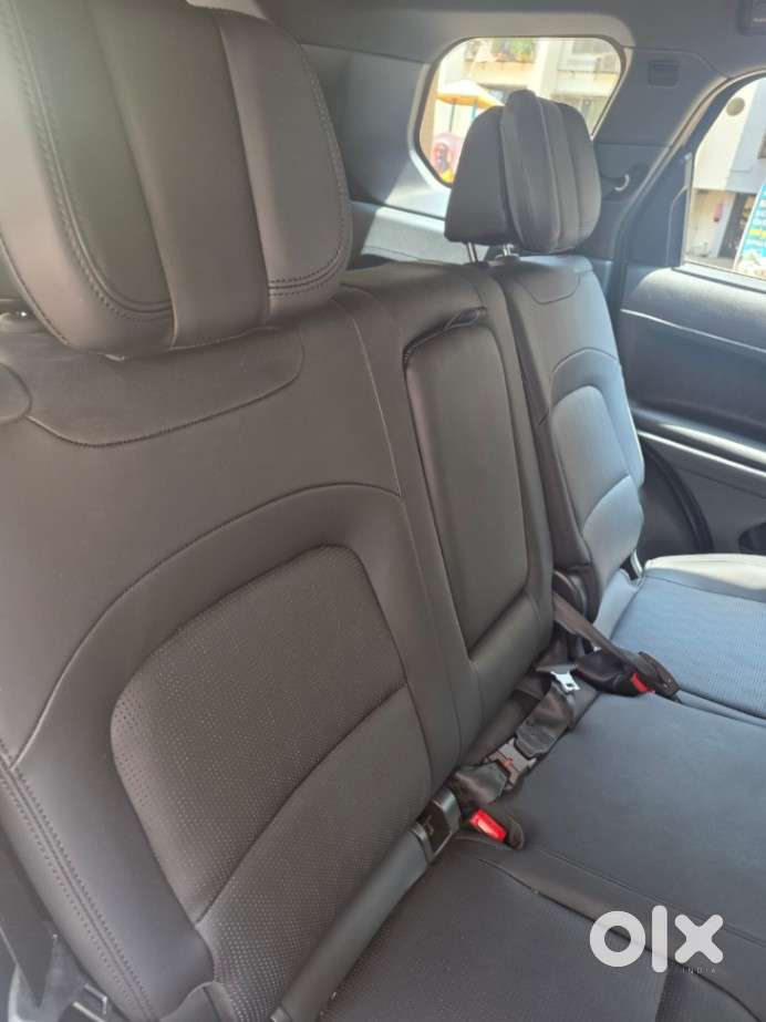 Tata Safari Accomplished X Plus 7 Str Stealth Edition At, 2025, Dies..