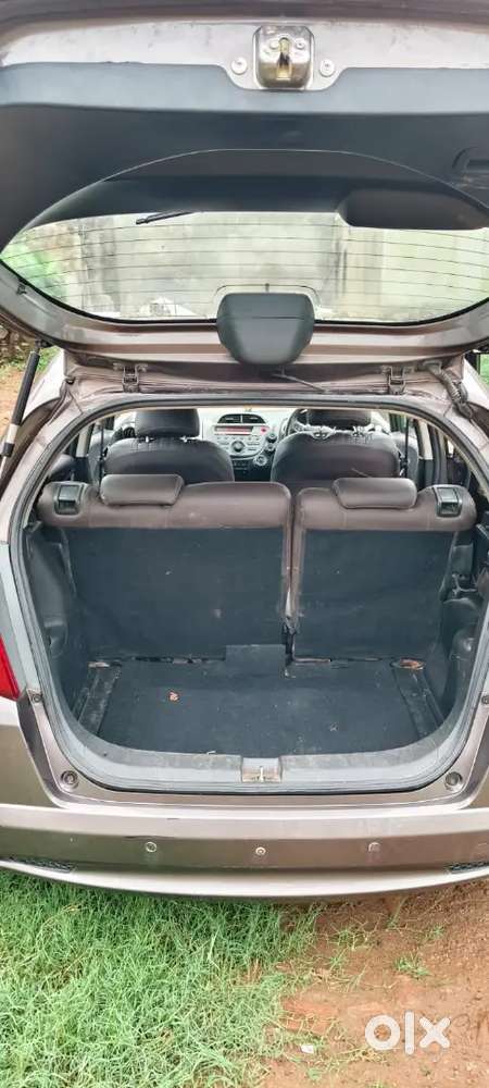 2012 Honda Jazz At Petrol