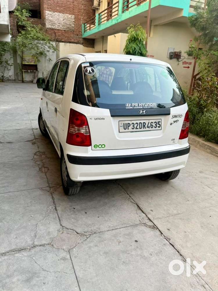 Hyundai Car 2011 Petrol