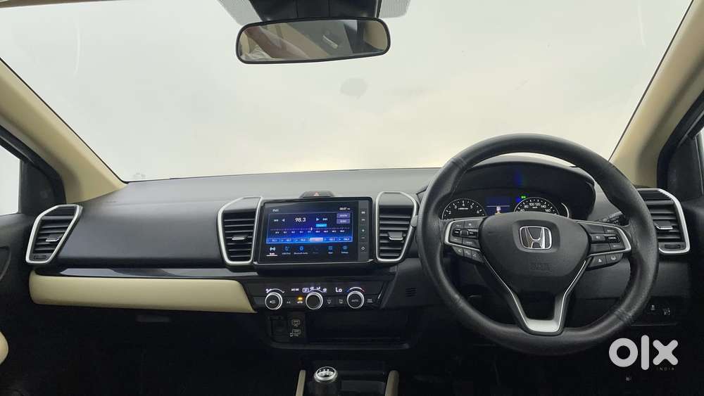 Honda City 1.5 V Cvt I-vtec Mt, 2023, Petrol
